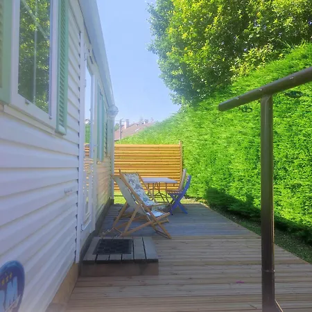 Mobile-home Avec Terrasse تونو لي با