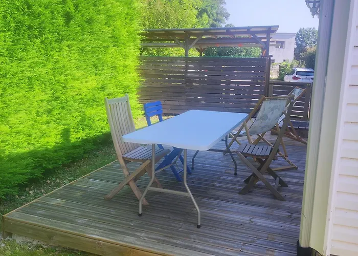 Mobile-home Avec Terrasse مكان تخييم *